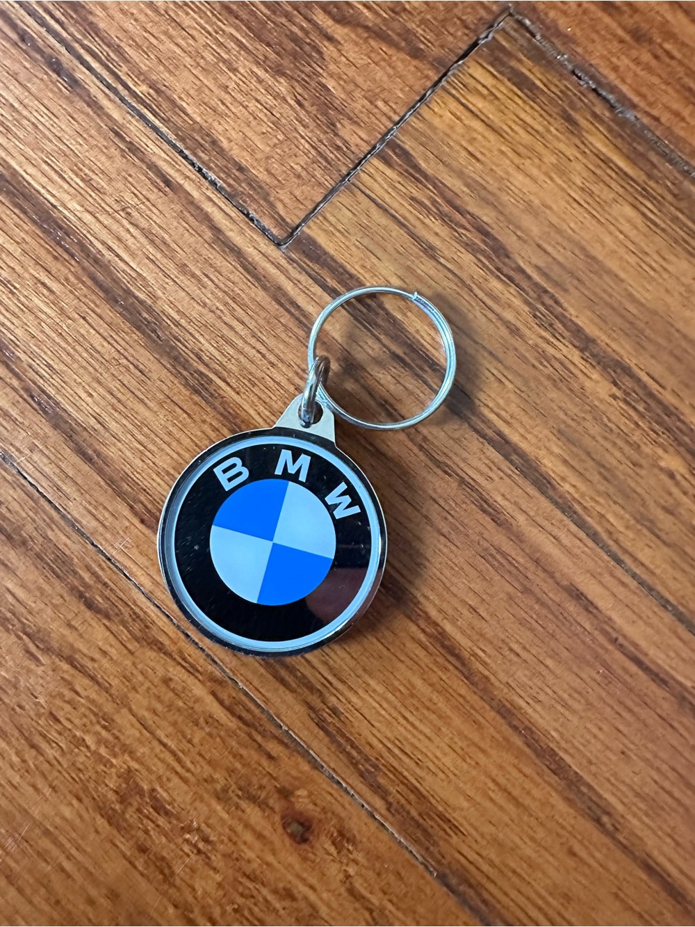 BMW Black and Blue Round Metal Key Ring